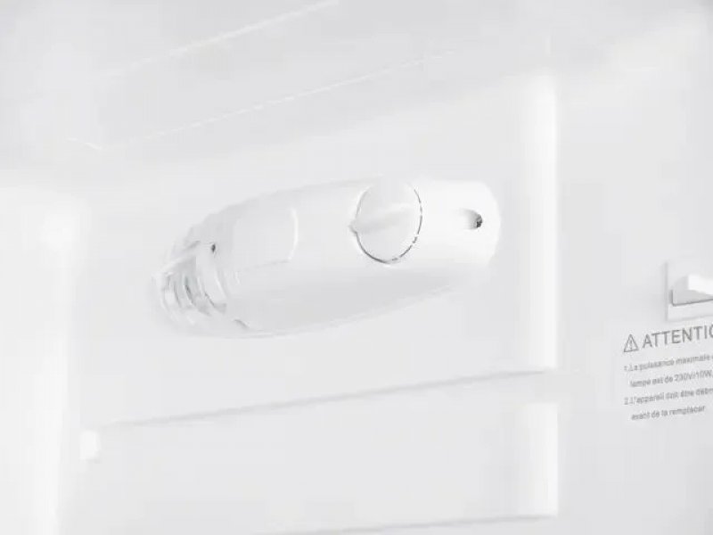 Kraft KF-DC230W механический регулятор температуры в верхней части холодильной камеры