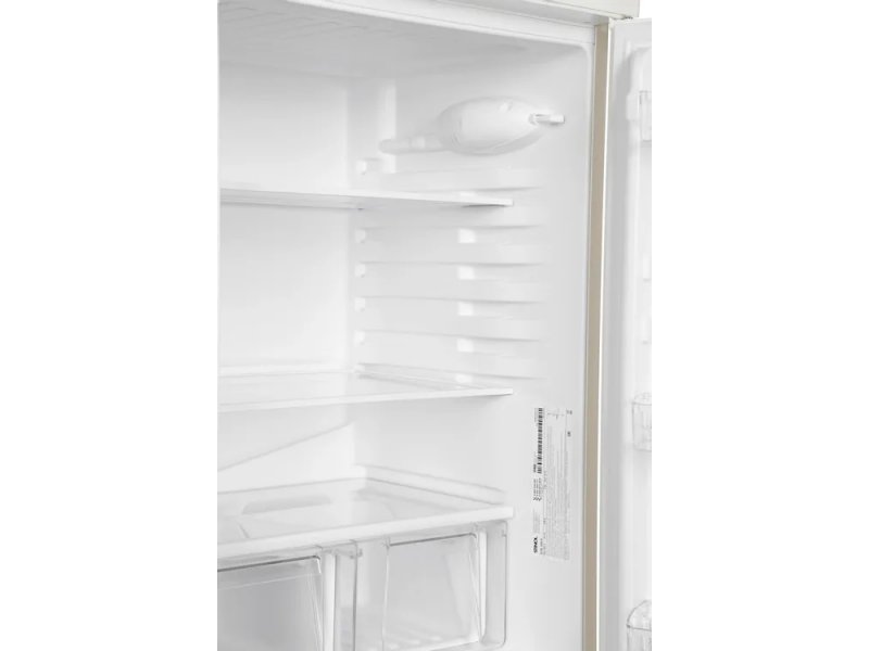 Stinol STS 150 E боковой вид холодильной камеры — полки и контейнеры для продуктов