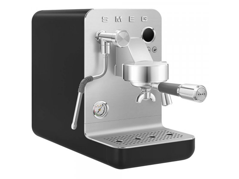 Smeg EMC02BLMEU — вид справа, глубина корпуса и профиль задней панели