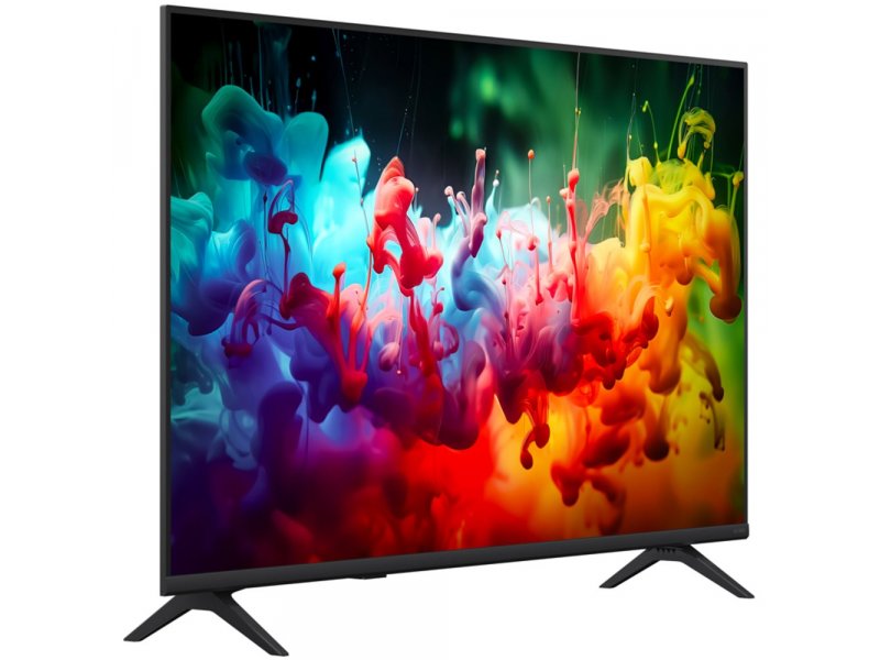 LG 43QNED70B6C — вид спереди под углом справа, две опорные ноги и тонкий профиль экрана