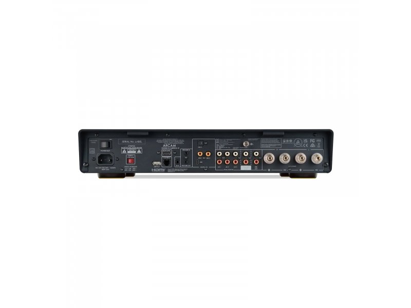 Arcam RADIA A25 Plus задняя панель &mdash; RCA входы, HDMI, оптический вход, клеммы акустики, сетевой кабель