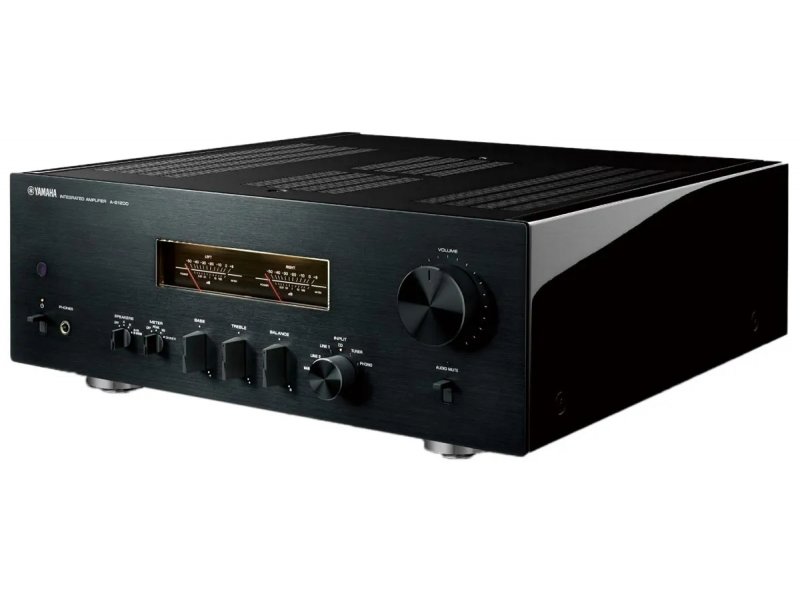 Yamaha A-S1200 Black — задняя панель с RCA-входами и акустическими клеммами