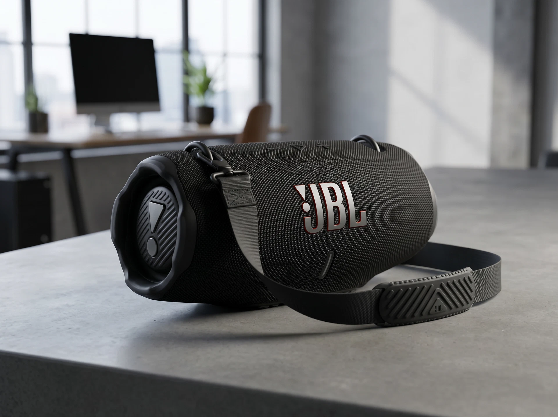 JBL Xtreme 4 чёрный в интерьере на столике для улицы 70 Вт Bluetooth 5.3
