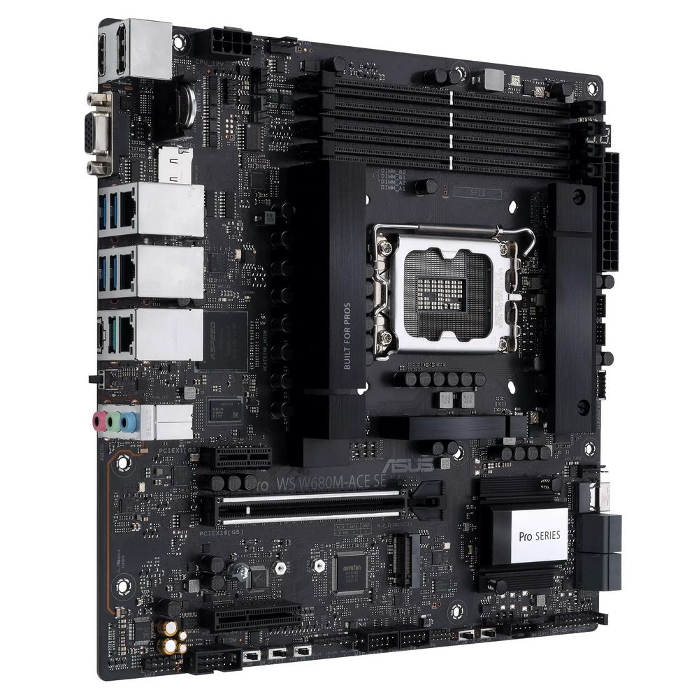 ASUS Pro WS W680M-ACE SE задняя панель — три порта RJ-45, HDMI, USB, DisplayPort