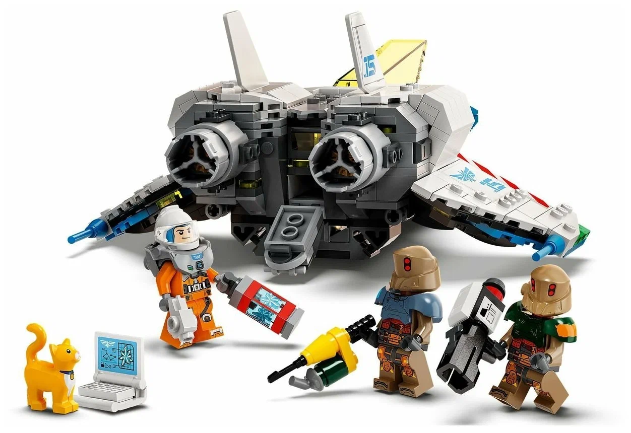 Конструктор LEGO Disney Pixar Корабль Базз Лайтер XL-15 76832
