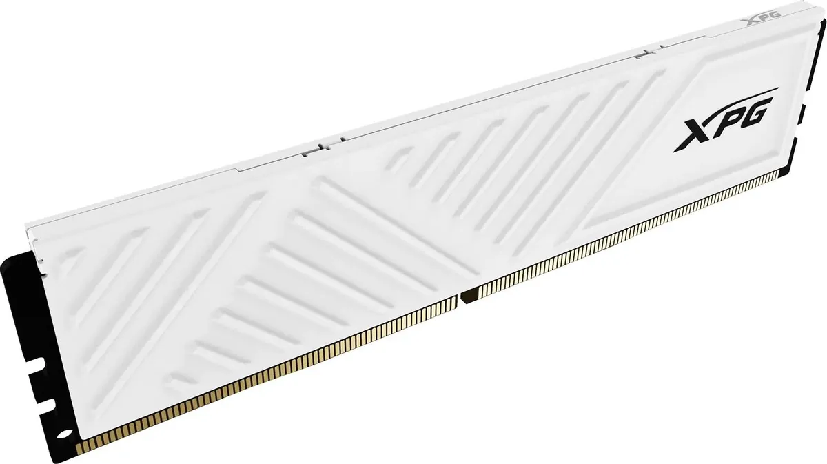 ADATA Gammix AX4U360032G18I-SWHD35 установка в материнскую плату DDR5 DIMM