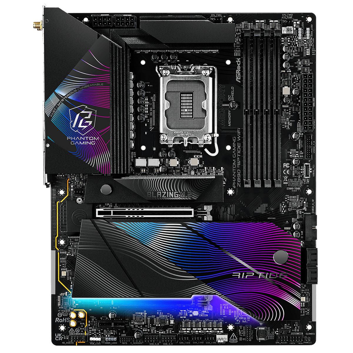 ASRock Z890 Riptide WiFi слоты M.2 и зона VRM вид сверху