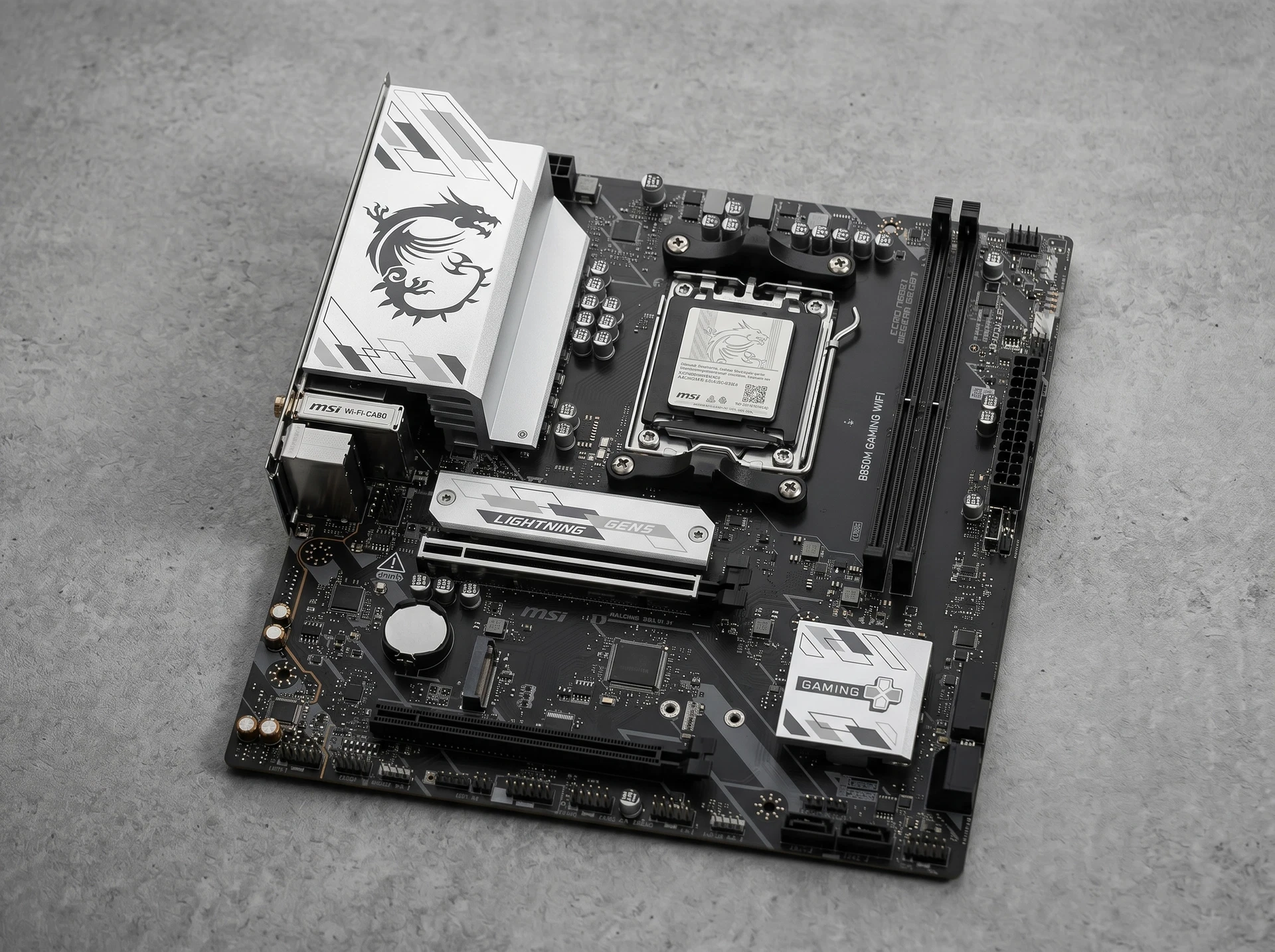Материнская плата MSI B850M Gaming Wifi, Socket AM5, AMD B850, mATX, RTL - фото в интерьере