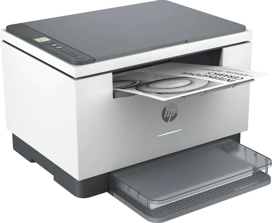 HP LaserJet M236dw вид сверху с открытым лотком подачи бумаги и кнопками управления